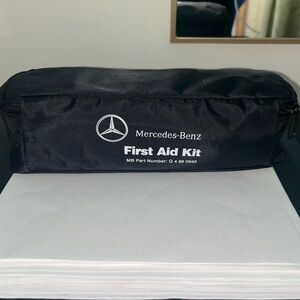 🆕 OEM New MERCEDES BENZ first aid kit